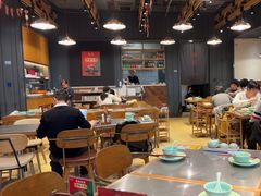 -潮界(LU·ONE凯德晶萃广场店)