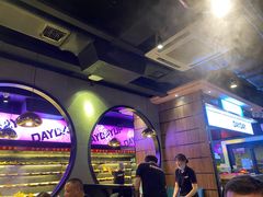 -佰人王串串香火锅(洋珠巷店)