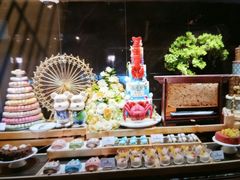 -雍容荟帝王蟹活龙虾展台自助(IFS黑金店)