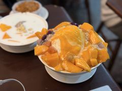 芒果芋圆牛奶绵绵冰-水牛奶皇后糖水铺(深圳总店)
