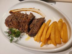 招牌牛肋骨-荣兴酒家(徐家汇店)