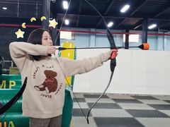 -嘿哟动霸CHUA·新潮玩运动娱乐中心·蹦床滑冰团建乐园