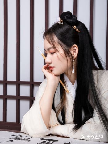 今年是对我比较特别，准备多拍点照片留念啦～