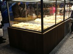 面包甜点陈列柜-LELECHA乐乐茶(上海五角场万达广场店)