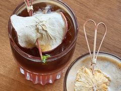 -雕刻时光咖啡馆(南院门店)