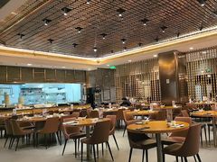 -乐忻皇朝(上海中心大厦店)
