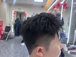 -东梵造型·烫发染发接发连锁SALON