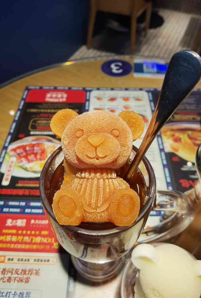 克茗冰室(壹方天地店)-"「小熊冰冰港式奶茶」两款火爆的93小熊饮.