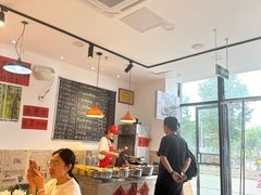 -柳州肥姨妈大骨螺蛳粉(沙河店)