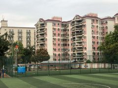 -燕子岗体育场