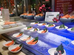 自助取餐区-亚马逊环球美食百汇(新城吾悦广场店)