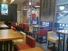 -阿香米线(龙岗万科广场店)