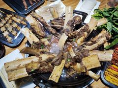 -茸梅路右拐龙虾-农家菜(松江店)