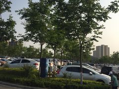 -王府井奥莱临潼小镇(临潼店)