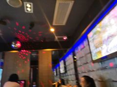 -好乐迪(张扬路八佰伴店)