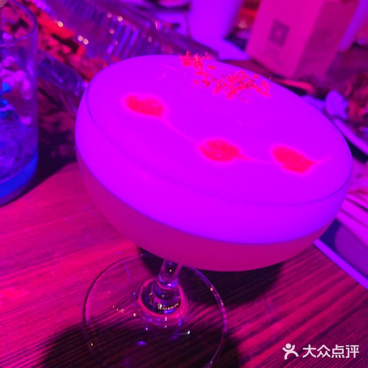工作一天后愉快的放松