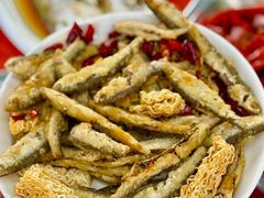 -丹水桥地锅鱼·翘嘴鲌·地方特色全鱼宴(丹江口大坝店)
