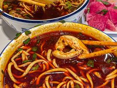 -清真·青瓷香纯汤牛肉面(酒泉路店)