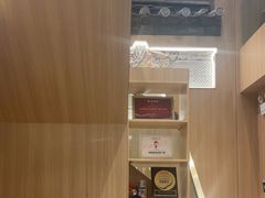 -霸王茶姬(南强街店)