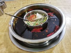 鸳鸯锅底-渝味黄姐火锅(黄泥村店)