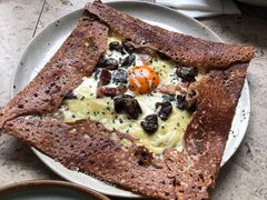 鸡蛋蘑菇熏肉荞麦可丽饼-RAC BAR(安福路店)