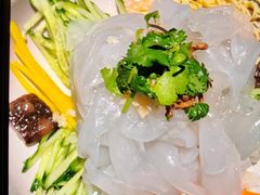 -八府香鸭·啫啫煲(华山路店)