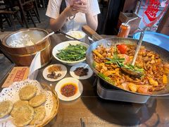 -富正毅三下锅·湘西韵味(天门山索道店)