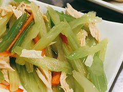 芹菜腐竹-小颖泡馍