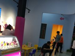 -嘿哟动霸CHUA·新潮玩运动娱乐中心·蹦床滑冰团建乐园