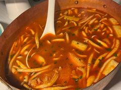 云南版纳酸汤鲈鱼-沿途四季·云南菜·诗酒茶(蓝色港湾店)