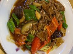 黑胡椒牛肉炒面-台北楚楚园馅饼粥(虹桥南丰城店)