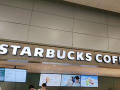 -星巴克(浦东机场T2到达店)