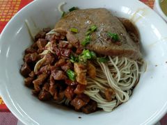 招牌辣肉干拌面-辣肉面大王(天平路店)