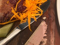 -羽深肉铺 Steak & Wine