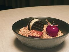 -The Georg(东华门店)