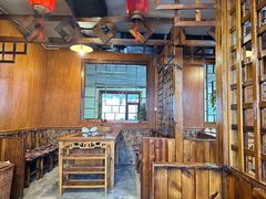 -果松木炭酸菜铜火锅·外婆参鸡汤