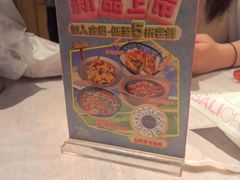 -巴厘龙虾·榜首油焖大虾(音乐学院·沿江酒馆店)