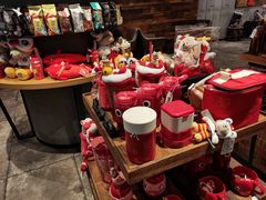零售区-星巴克臻选(深圳金光华店)