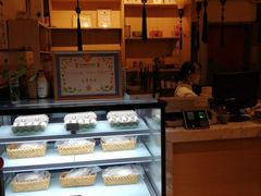 面包甜点陈列柜-觅唐MITONG(鸟巢店)