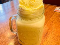 -玛格萝妮比萨屋(陆家浜路店)