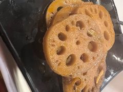 -何记花甲(海岸城旗舰店)