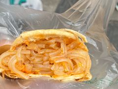 锅盔夹凉粉-黎锅盔