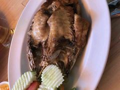 -J Daeng Seafood