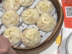 -馋三尺蟹粉小笼(人民广场店)
