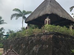 -亚龙湾喜来登·美景台大堂吧