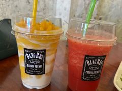 -Dang restaurant (patong phuket)