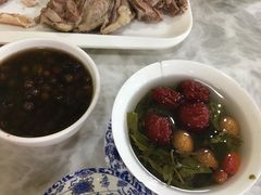 -清真·胖妈妈手抓餐厅(定西路长城宾馆店)