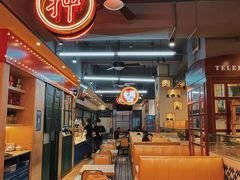 大堂-明腾壹间茶餐厅(新都会花园广场店)