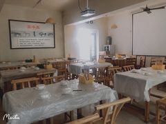 大堂-霄汉牛三鲜湖北砂锅菜(万松园2店)