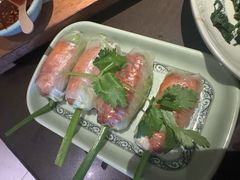 -大头虾越式风味餐厅(光明广场店)